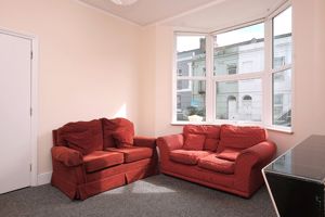 Living Room- click for photo gallery